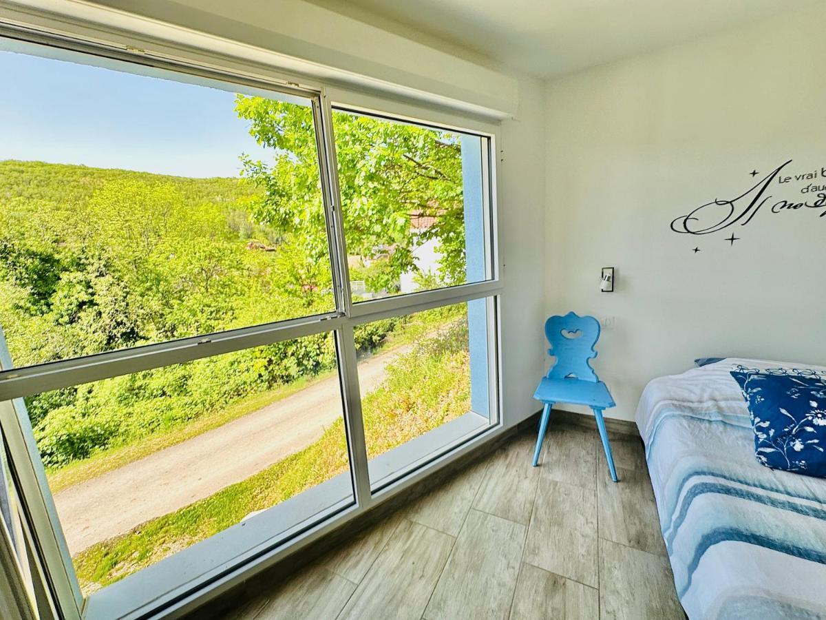 Apartmán Janea Big Blue House Reichsfeld Exteriér fotografie