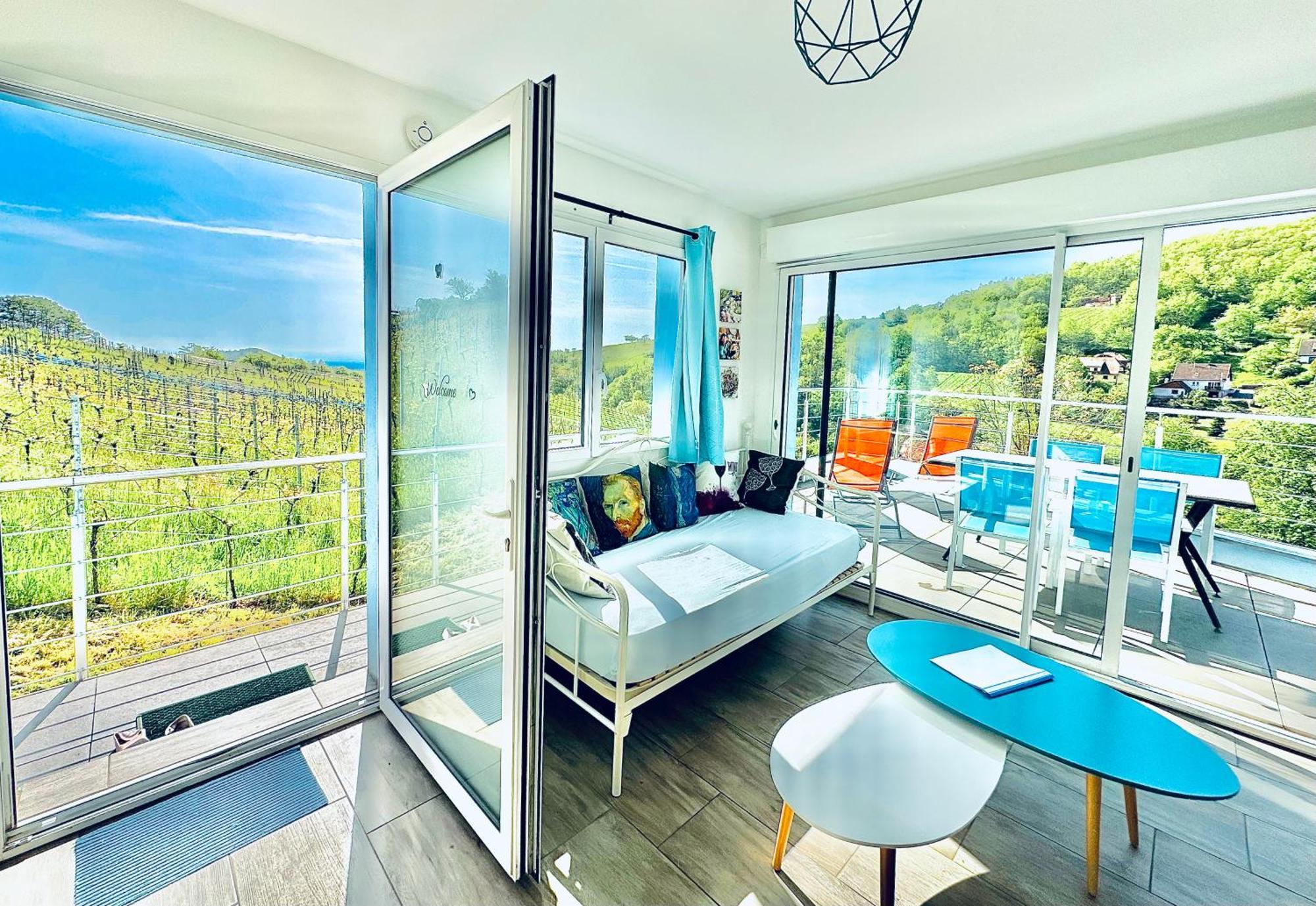 Apartmán Janea Big Blue House Reichsfeld Exteriér fotografie